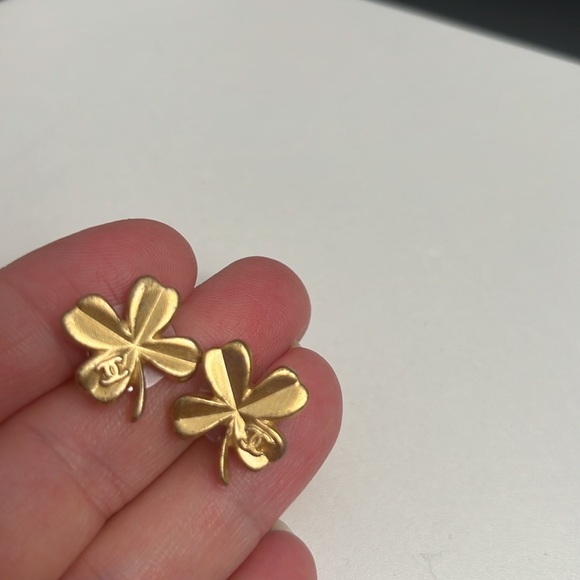 CHANEL LUCKY Clover Gold Earrings 6/8” - Picture 7 of 7